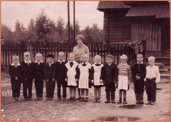 Фотография школы.