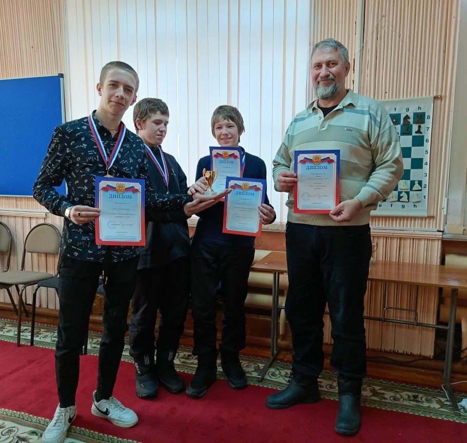 Районные соревнования по шахматам.